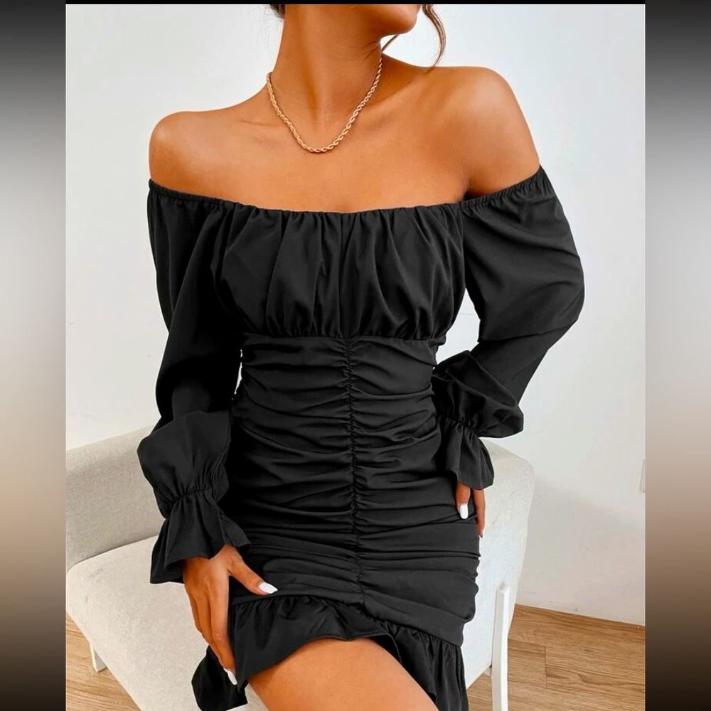 ✨SOLD✨NWOT Bardot black dress🔥
